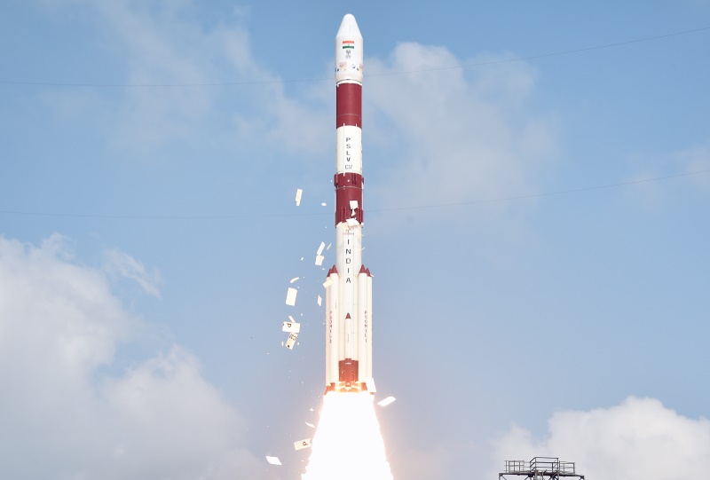 ISRO Rockets Can Take 400 Satellites to Space at a Time, Says Former Chairman