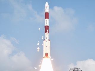 ISRO Rockets Can Take 400 Satellites to Space at a Time, Says Former Chairman