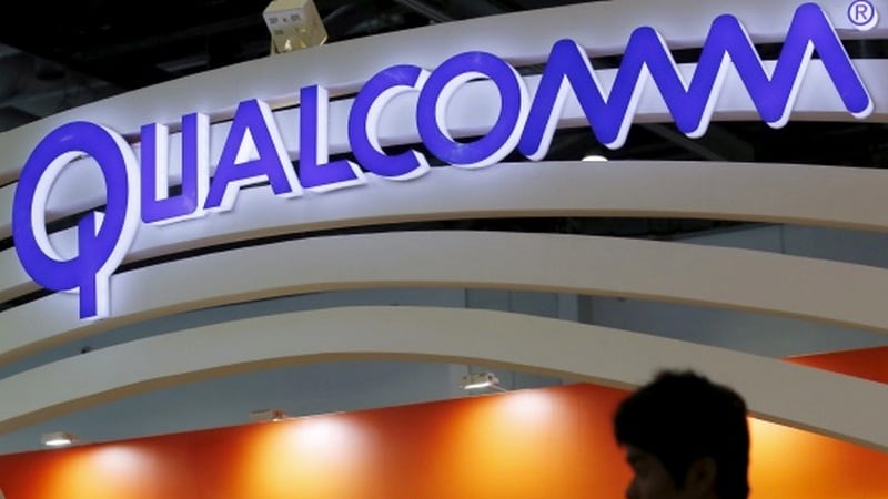 Broadcom-Qualcomm Showdown Delayed by US Security Panel Order