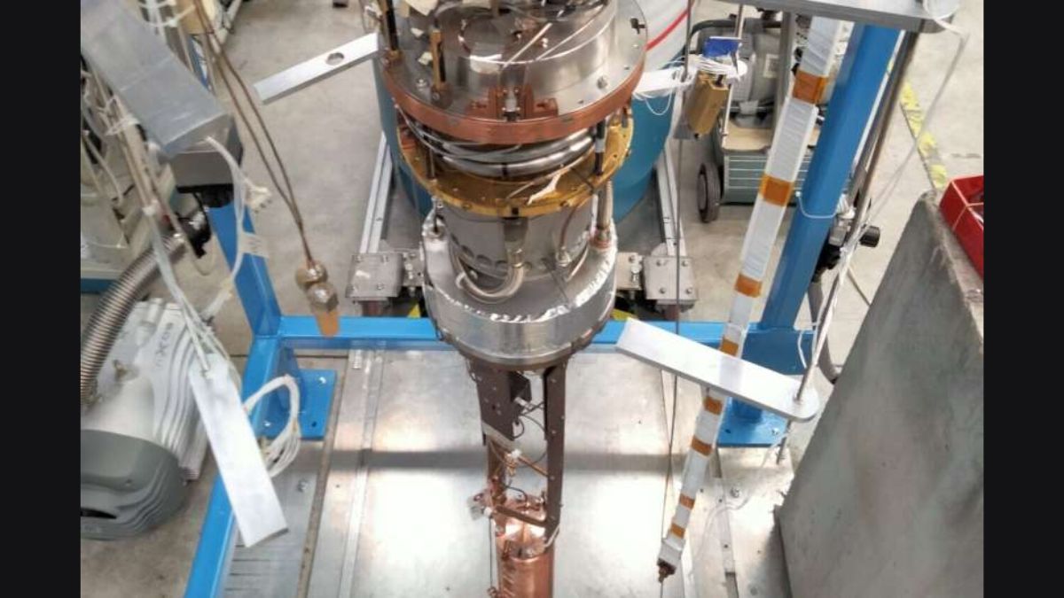 Quantum Haloscope Sharpens the Search for Dark Matter Axions at Higher Frequencies