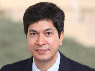 Ola CFO Rajiv Bansal, CMO Raghuvesh Sarup Said to Quit