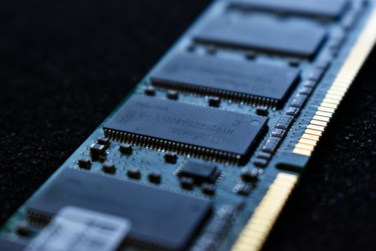 Why RAM Prices Are Skyrocketing: Smartphone, PC and Gaming Console Prices to Be Impacted