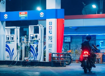 বাইক ও গাড়ি চালকদের জন্য দারুণ খবর, ইথানলমুক্ত 100% খাঁটি পেট্রোল এই অ্যাপে খুঁজে পাবেন