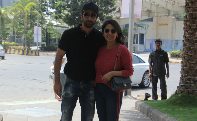On Mother's Day, Ranbir Kapoor Took Mom Neetu Kapoor For A Lunch Date. See Pics