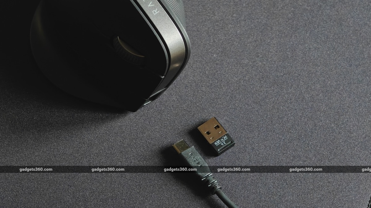 razer pro click v2 vertical connectivity performance gadgets 360 RazerProClickV2Vertical  RazerProClickV2  Razer