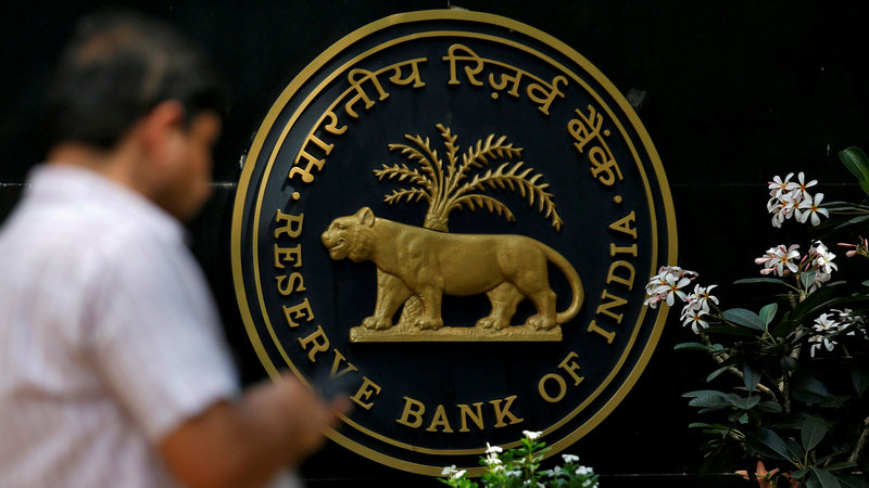 RBI Wants to Enable Seamless Transfer Between Mobile Wallets Using UPI