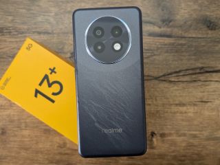 Realme 14 Series Rumoured to Include New Model With&nbsp;Smaller Screen, Bigger Battery