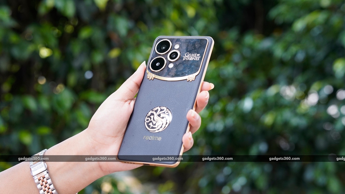 realme 15 pro got edition review 2 rear Realme-15-Pro-Game-of-Thrones-Limited-Edition