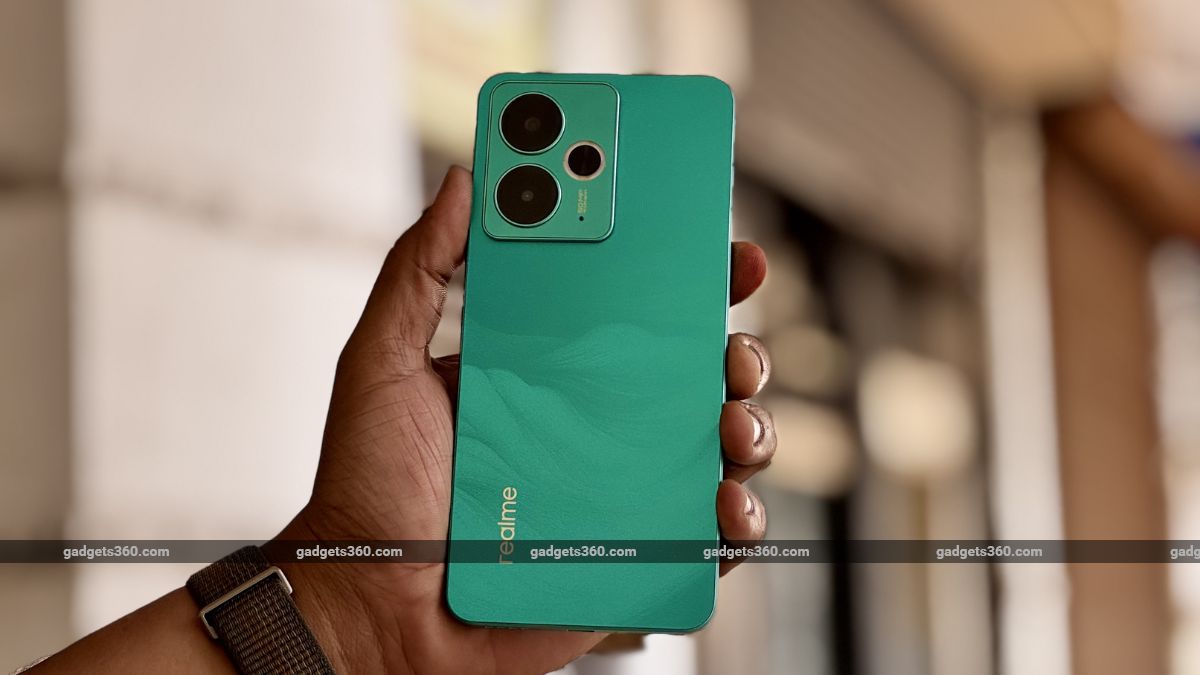 Realme 15T India Launch Timeline, Colour Options, RAM and Storage Variants Leaked