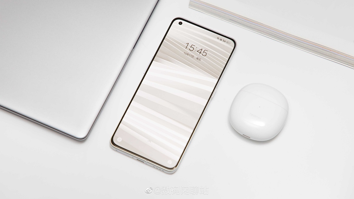 Realme GT 2 Pro Design Spotted on Certification Website; Tipster Shares Image With Minimal Display Bezels