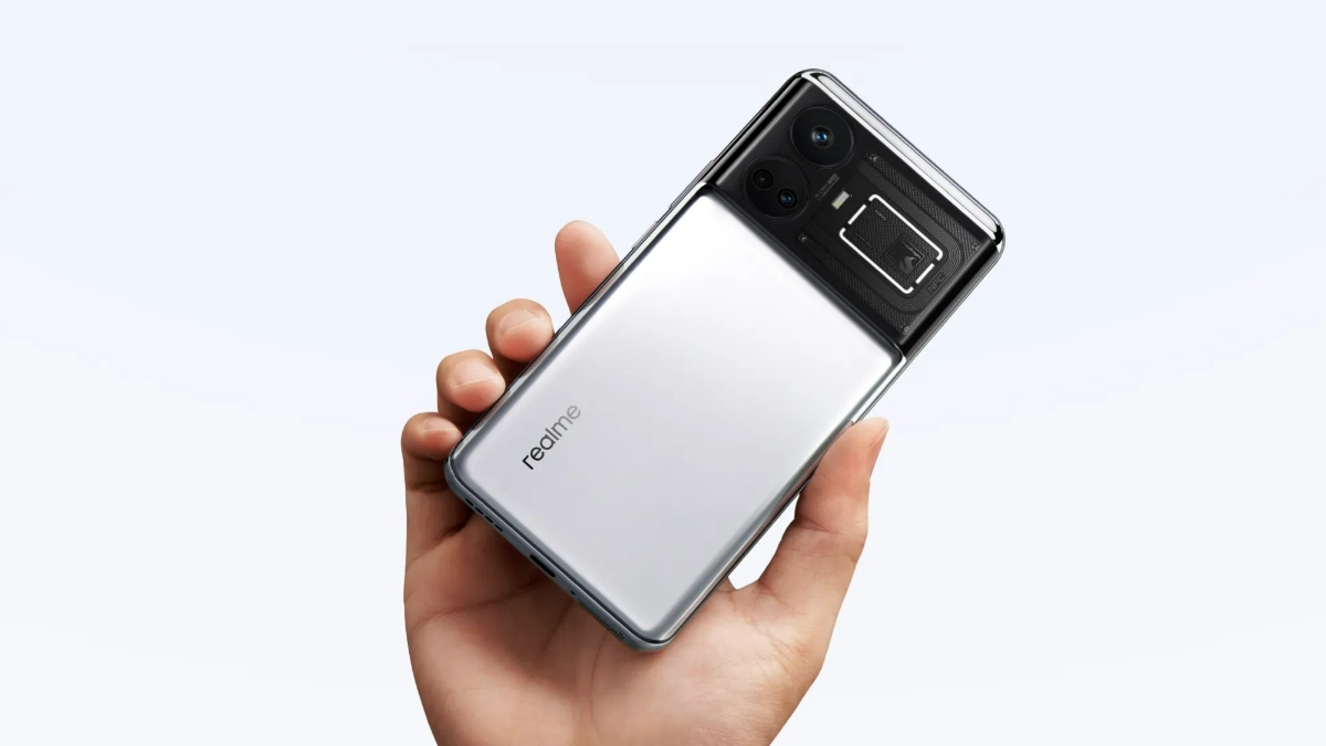 Realme GT 5 Pro Tipped to Get Snapdragon 8 Gen 3 SoC, 5,400mAh Battery