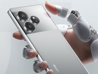 Realme GT 6 Design, Specifications Leaked via Retail Box; May Feature Snapdragon 8s Gen 3 SoC, 5,500mAh Battery