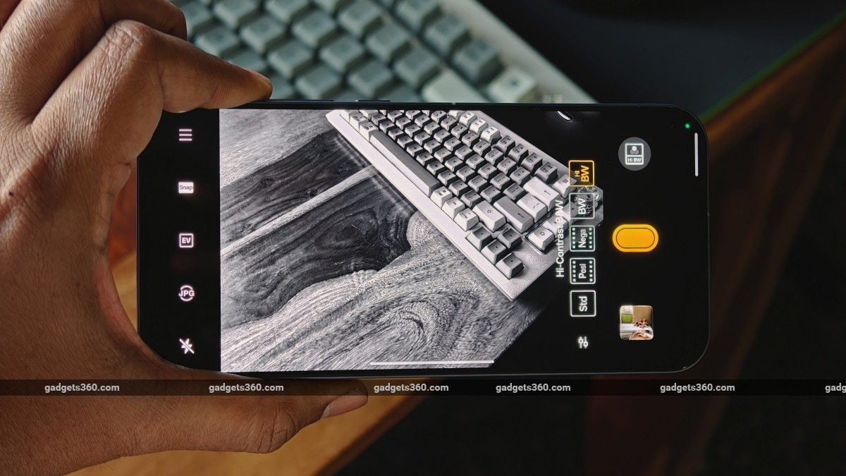 realme gt 8 pro cameras ricoh mode gadgets 360 RealmeGT8Pro  Realme