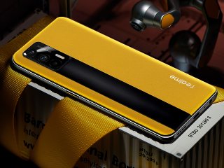 Can Realme GT, Realme GT Master Edition Compete With OnePlus 9R, Poco F3 GT?