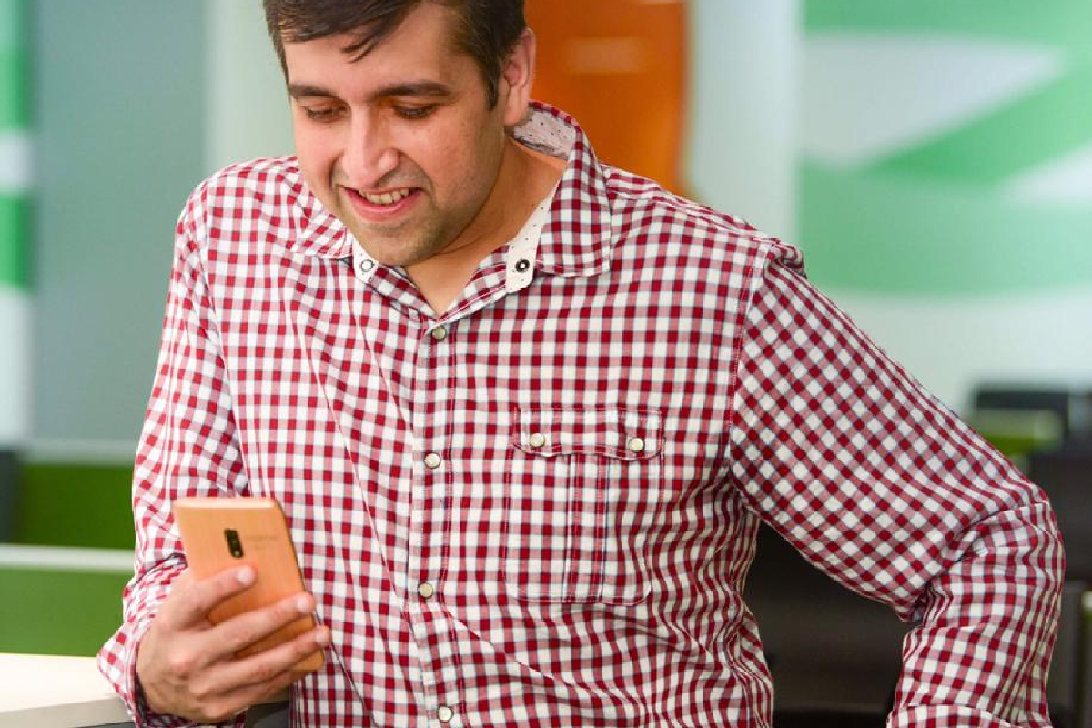 Five Apps That Can Help You Stay Connected During the Lockdown