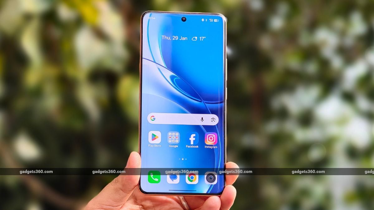 realme p4 power review ndtv display Realme
