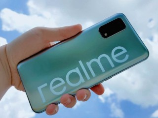Realme May Launch New Phones With 65W Fast Charging, Up to 4,500mAh Battery