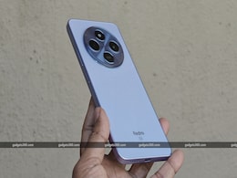Diwali 2025 Gift Ideas: Mobile Phones, Tablets, Smartwatches and Wireless Earphones That You Can Give to Your Loved Ones Diwali 2025 Gift Ideas: Mobile Phones, Tablets, Smartwatches and Wireless Earphones That You Can Give to Your Loved Ones