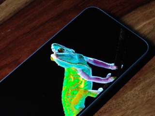 AMOLED vs OLED vs LCD Phone Displays Explained: Which Display Is Right for You?
