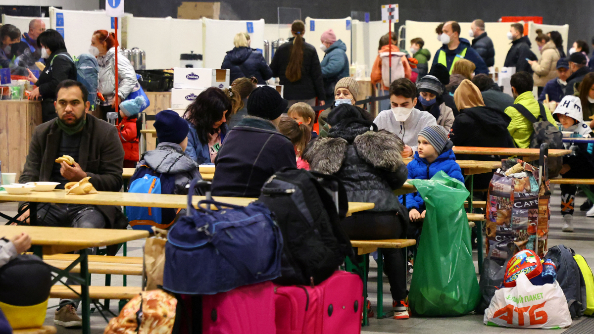 Internet Radio Station Helps Ukrainian Refugees Adapt in Prague