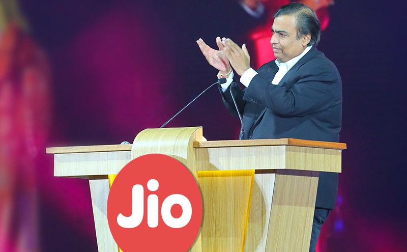 Why Reliance Jio's Feature Phone Makes a Lot of Sense