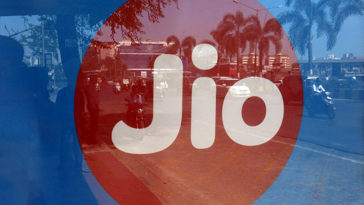Jio to Get Rs. 11,367 Crores Investment From US-Based PE Firm Vista Equity Partners
