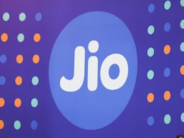 Reliance Jio Launches International Roaming Packs for UAE, Canada and Other Nations: Price, Benefits Reliance Jio Launches International Roaming Packs for UAE, Canada and Other Nations: Price, Benefits