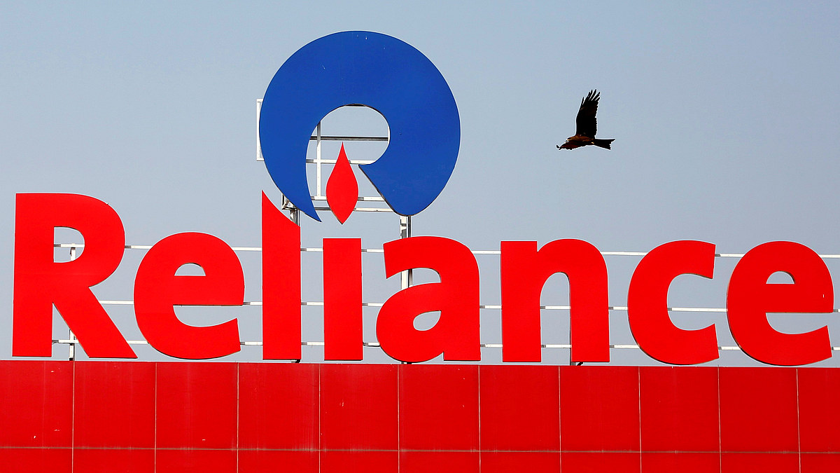 Reliance Said to Approach Jio Platforms Backers to Invest in Retail Arm