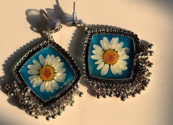 Best Resin Art Jewellery for Women: Top Handcrafted Statement Pieces
