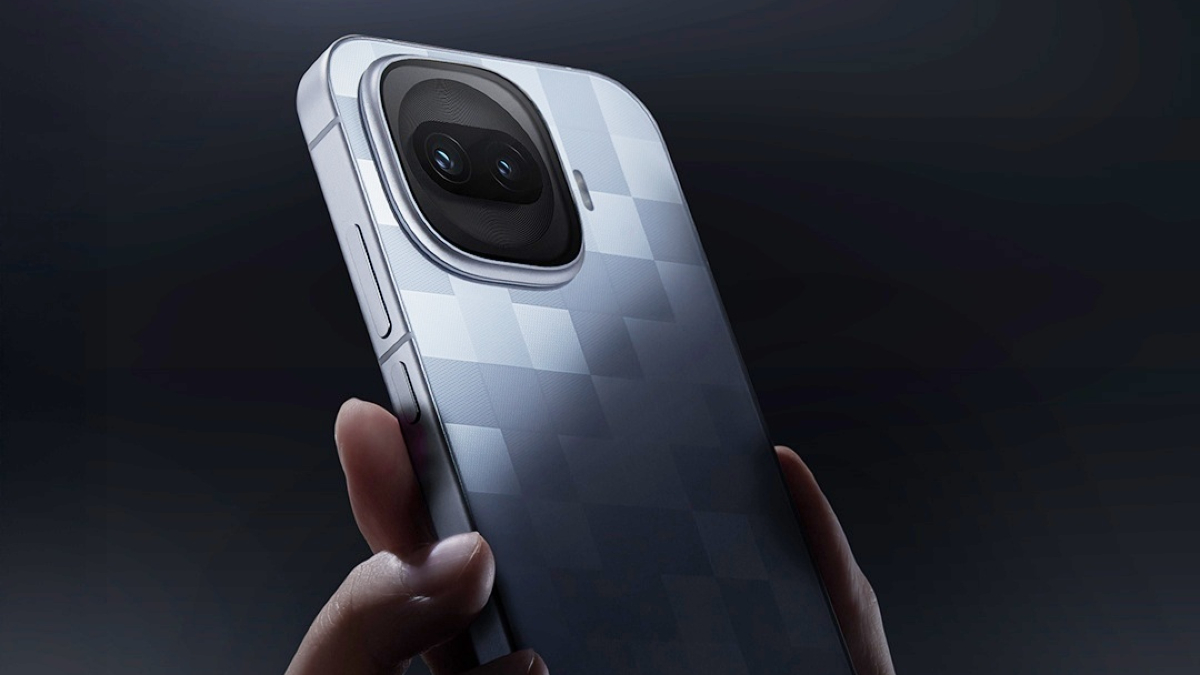 iQOO 15R স্মার্টফোনের ফার্স্ট লুক প্রকাশ হল, 200MP ক্যামেরার সাথে শীঘ্রই ভারতে আসতে পারে