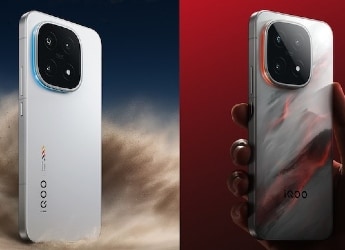 iQOO 15 স্মার্টফোনের প্রি-বুকিং শুরু, ফ্রি ইয়ারবাডস ও দুই বছর ওয়ারেন্টি জেতার সুযোগ