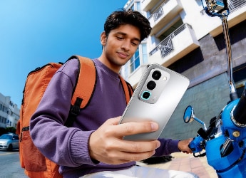 Realme P4R 5G: 2,000 টাকার বেশি ছাড়, দেশের সবচেয়ে সস্তা 8,000mAh ব্যাটারির ফোনের বিক্রি শুরু হল