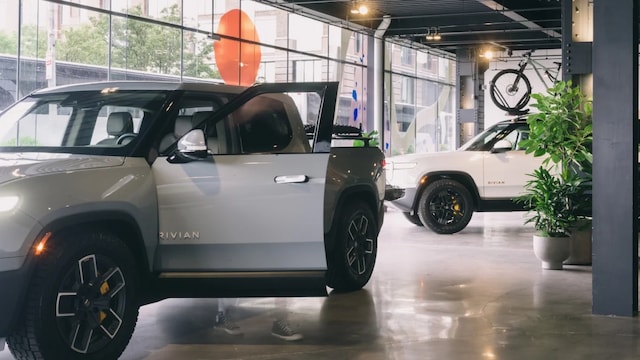 Rivian Adopts Tesla’s EV Charging Standard, Joining Ford and General Motors Rivian Adopts Tesla’s EV Charging Standard, Joining Ford and General Motors
