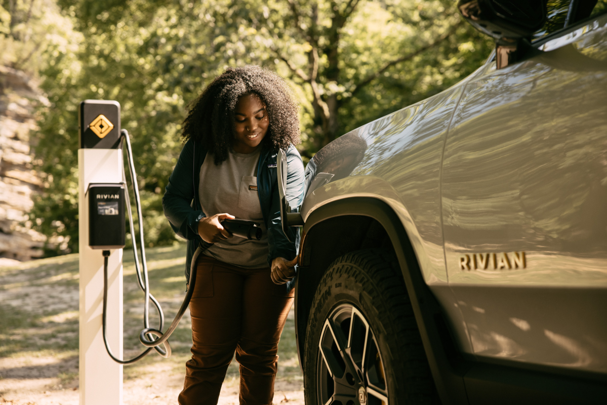 Electric Vehicle Boom is a Bonanza for Automated Machinery Makers