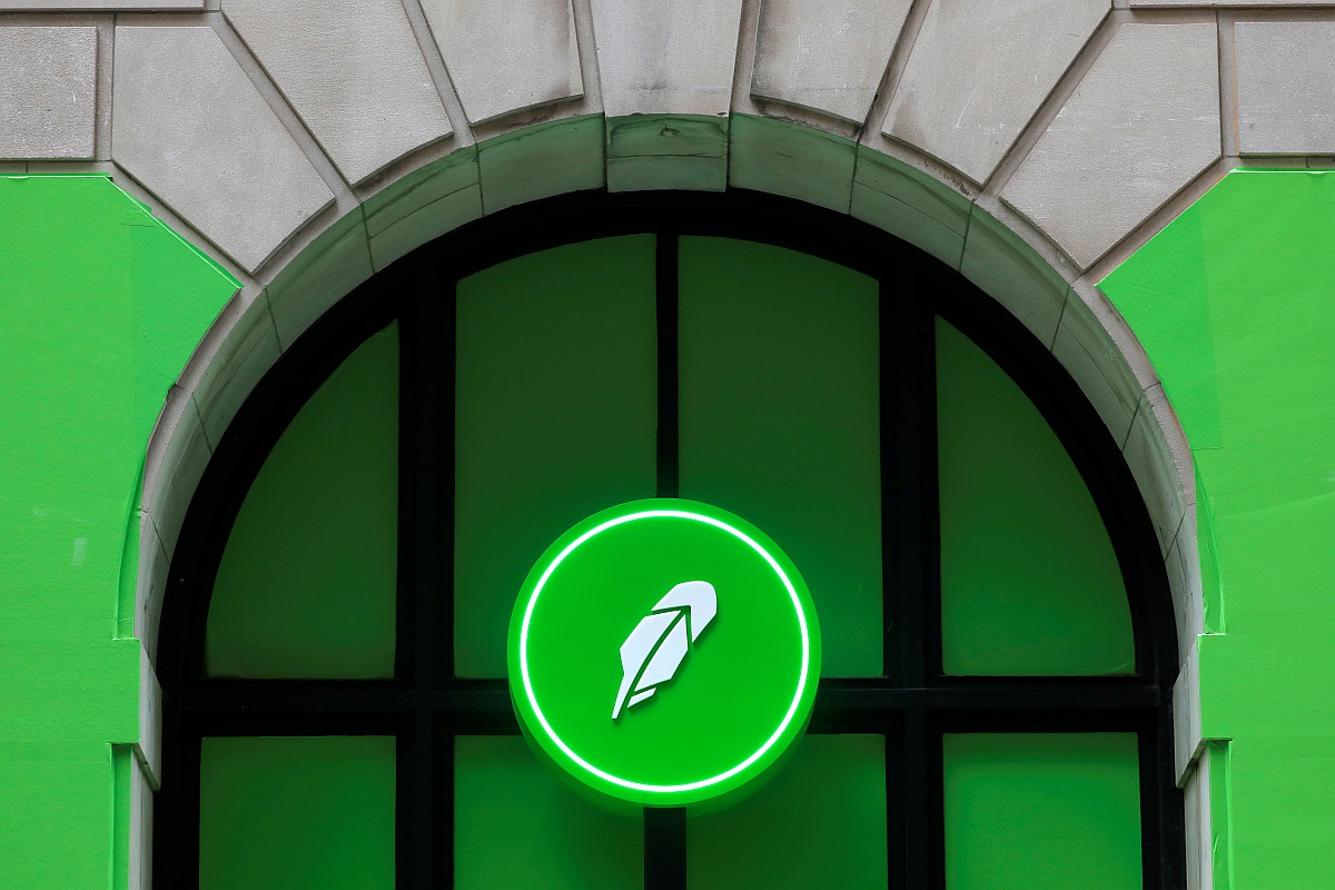 Robinhood Acquires Bitstamp for $200 Million, Adds Over 50 Licences to Network
