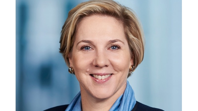 Tesla Names Telstra Executive Robyn Denholm as Chair