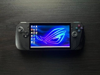 Microsoft Readying Xbox Gaming Handheld for 2025, Plans to Launch Next-Generation Console in 2027: Report