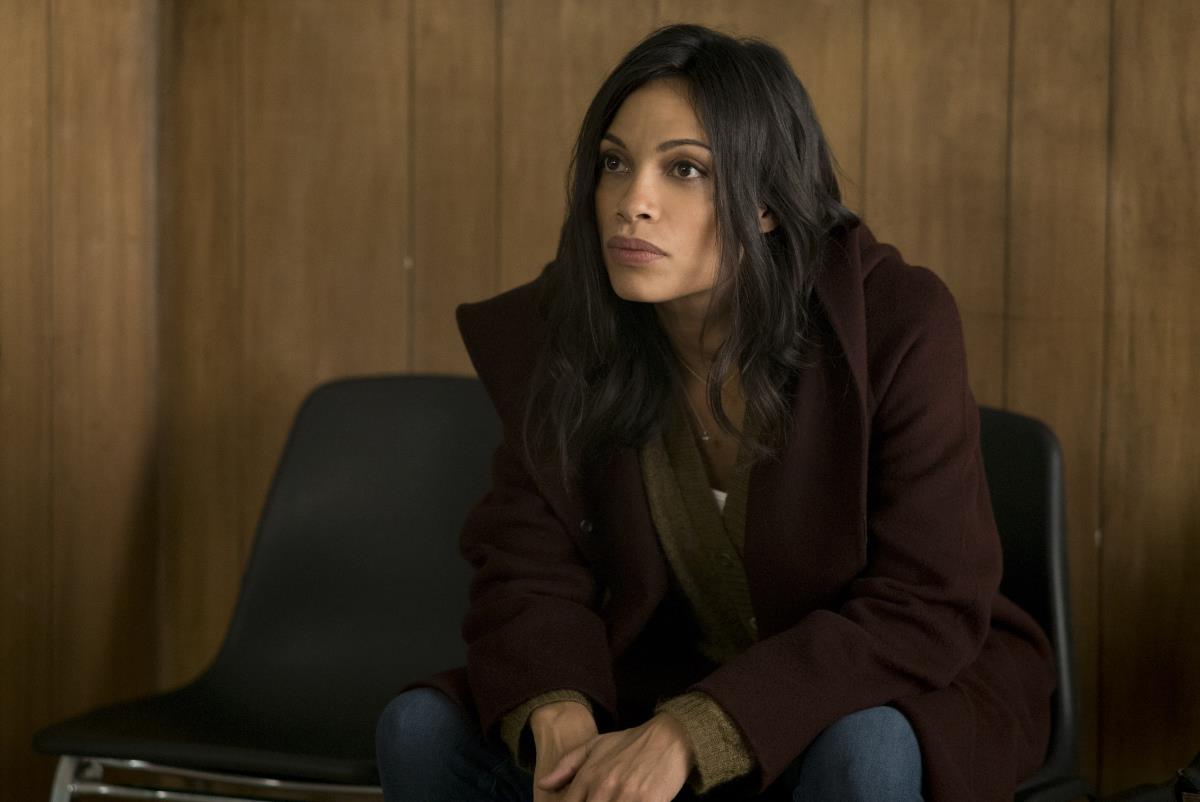 The Mandalorian Season 2 Casts Rosario Dawson as Ahsoka Tano: Reports