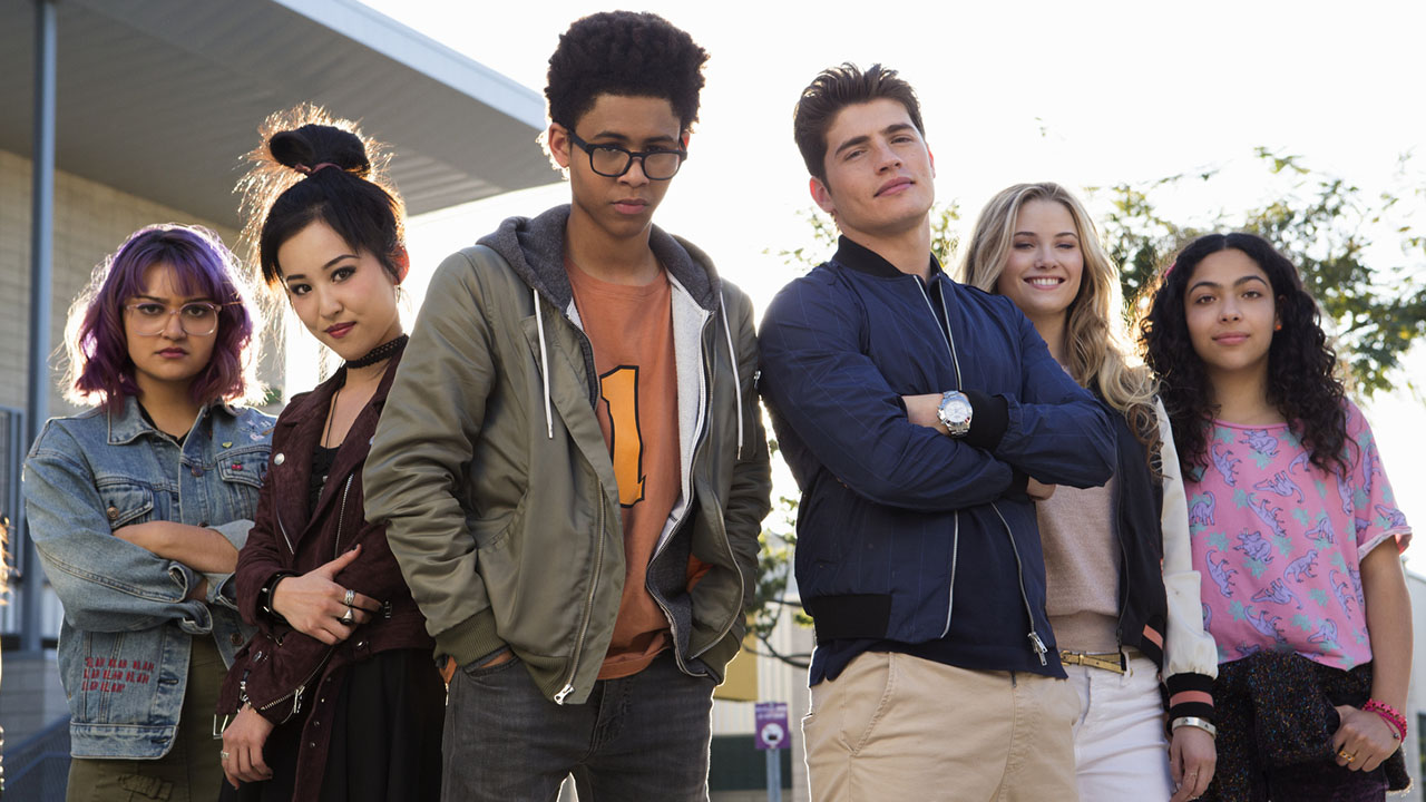 Marvel's Runaways Throws Magic, Religious Cult, and a Dinosaur in a Kids vs Parents Battle