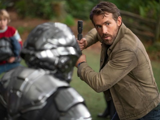 Ryan Reynolds Once Co-Wrote an Unproduced Deadpool Christmas Movie