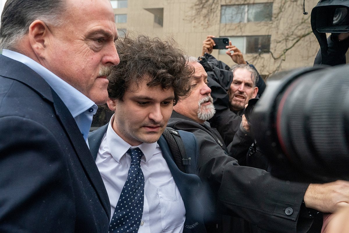 FTX Founder Sam Bankman-Fried Objects to Stricter Bail, Says Prosecutors Put Him in 'Worst Possible Light'