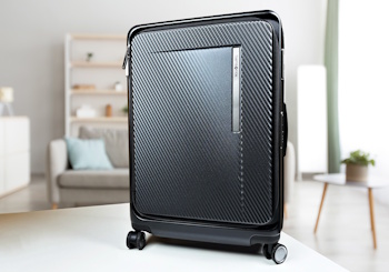 Samsonite Zipprix FT Waypoint Review: Built-In Tracking, No AirTag Required