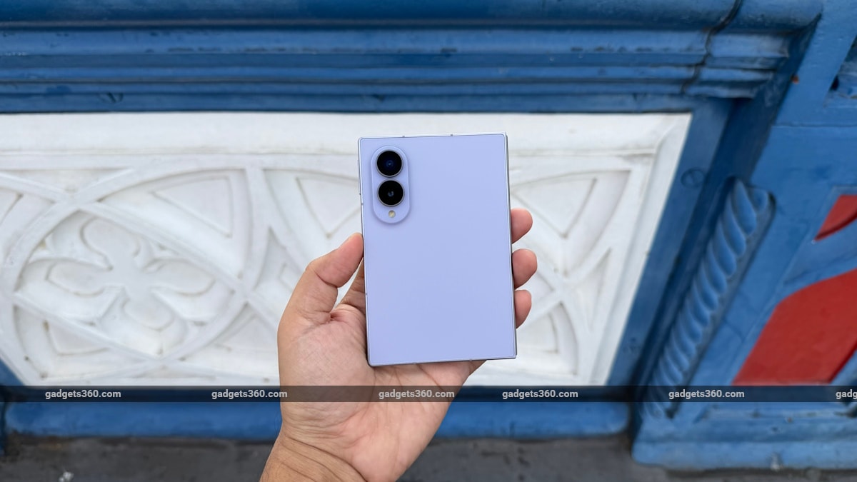 samsung galaxy z fold8 review10 samsung-galaxy-z-fold8-review