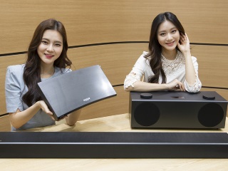 Samsung Unveils Wireless Speaker, Sound Bar, UHD Blu-ray Player, and Robot Vacuum Ahead of CES 2017