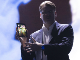 Samsung Unveils Foldable Smartphone Form Factor, One UI; Opens Up Bixby for Third-Party Developers