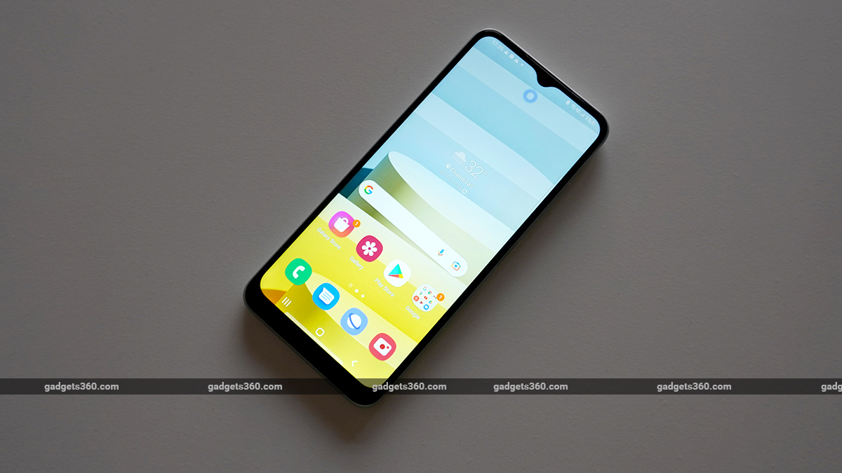 Samsung Galaxy A22 5G Review: Very Forgettable