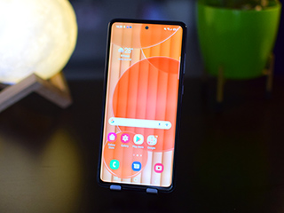 Samsung Galaxy A72 Gets June 2021 Android Security Patch With New Update: Report