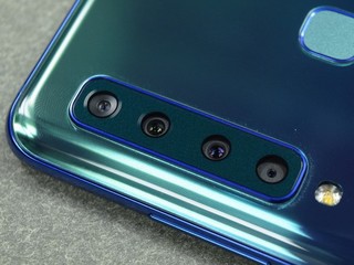 Samsung Galaxy A9 (2018) Review