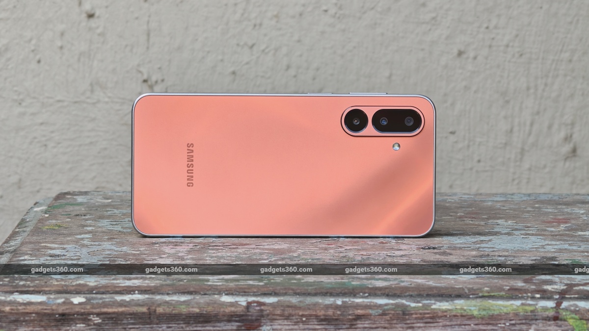 Samsung Galaxy M36 Review: All Style, No Substance?