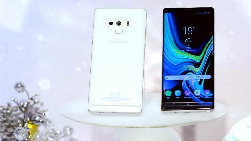 Samsung Galaxy Note 9 Snow White Colour Variant Launched With Matching S Pen Stylus